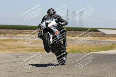 media/Jun-15-2025-Lets Ride (Sun) [[cf46f230ea]]/B Group/1220pm (Wheelie Bump)/
